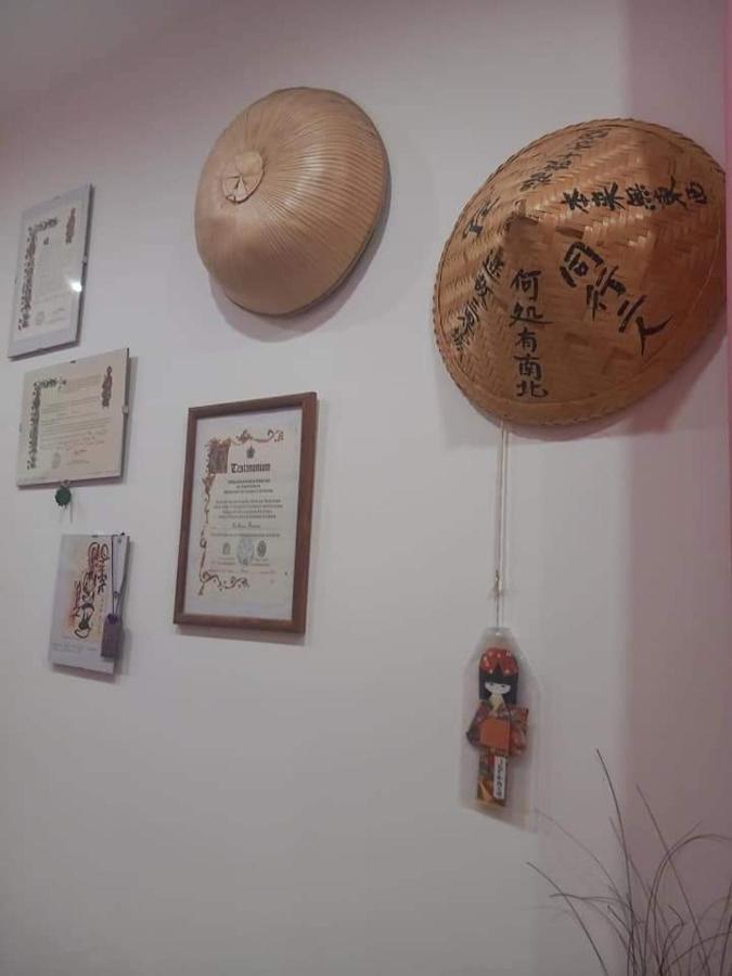 La Valigia Sul Letto Bed & Breakfast คาตาเนีย ภายนอก รูปภาพ